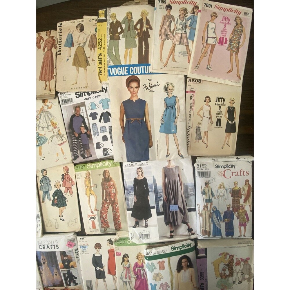 Mixed Lot of 28 Sewing Patterns - Mens, Womens, Kids, Baby, Costumes, Crafts - Picture 3 of 6